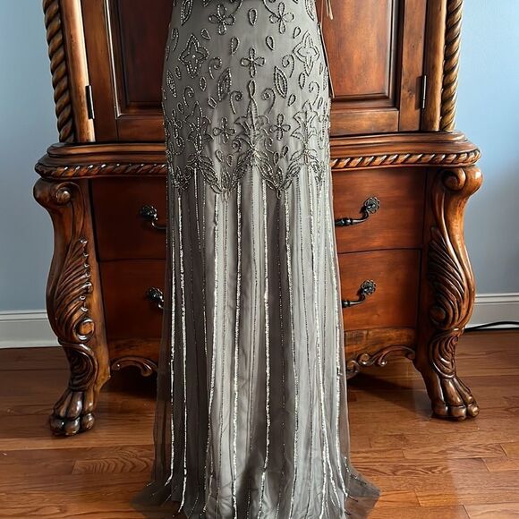 Adrianna Papell short sleeve blouson beaded gown in Lead- size 2 NWT - Picture 5 of 13